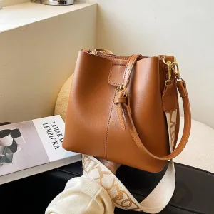 French Minority Design Wide Shoulder Strap Bucket Bag