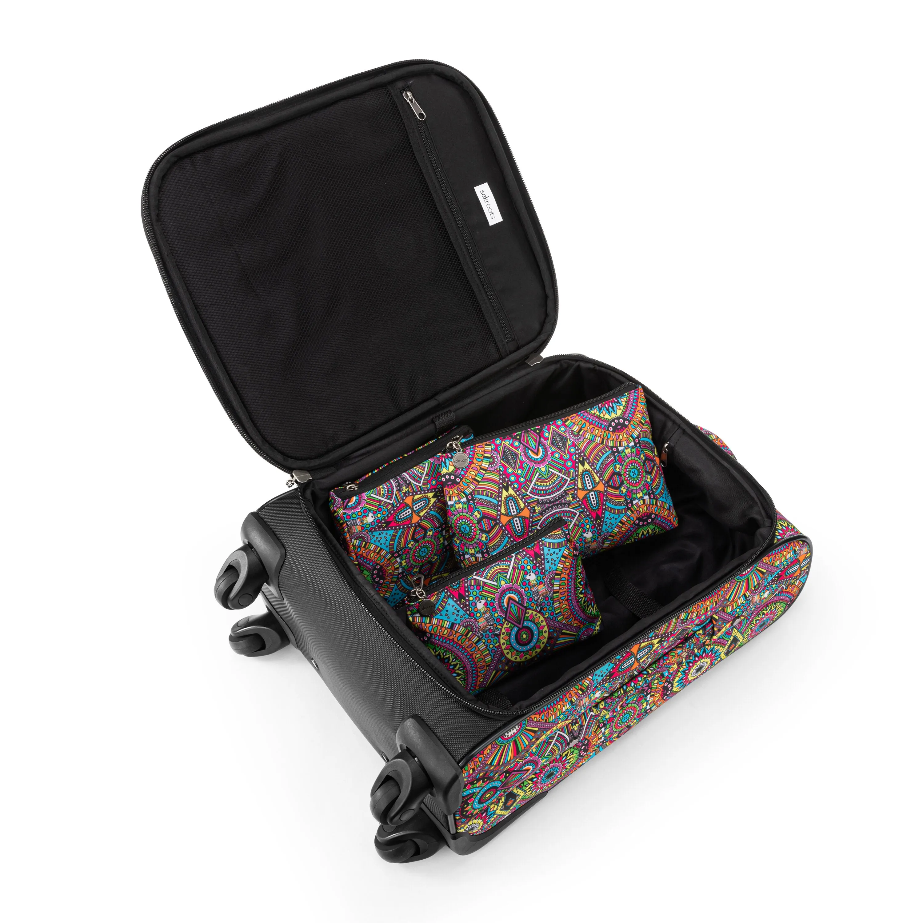 On The Go 21" Spinner Luggage Bundle